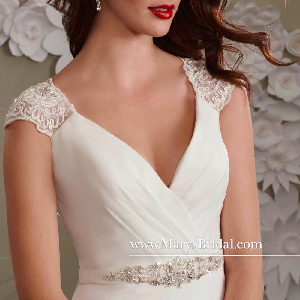 Mary’s Bridal wedding gown NEW